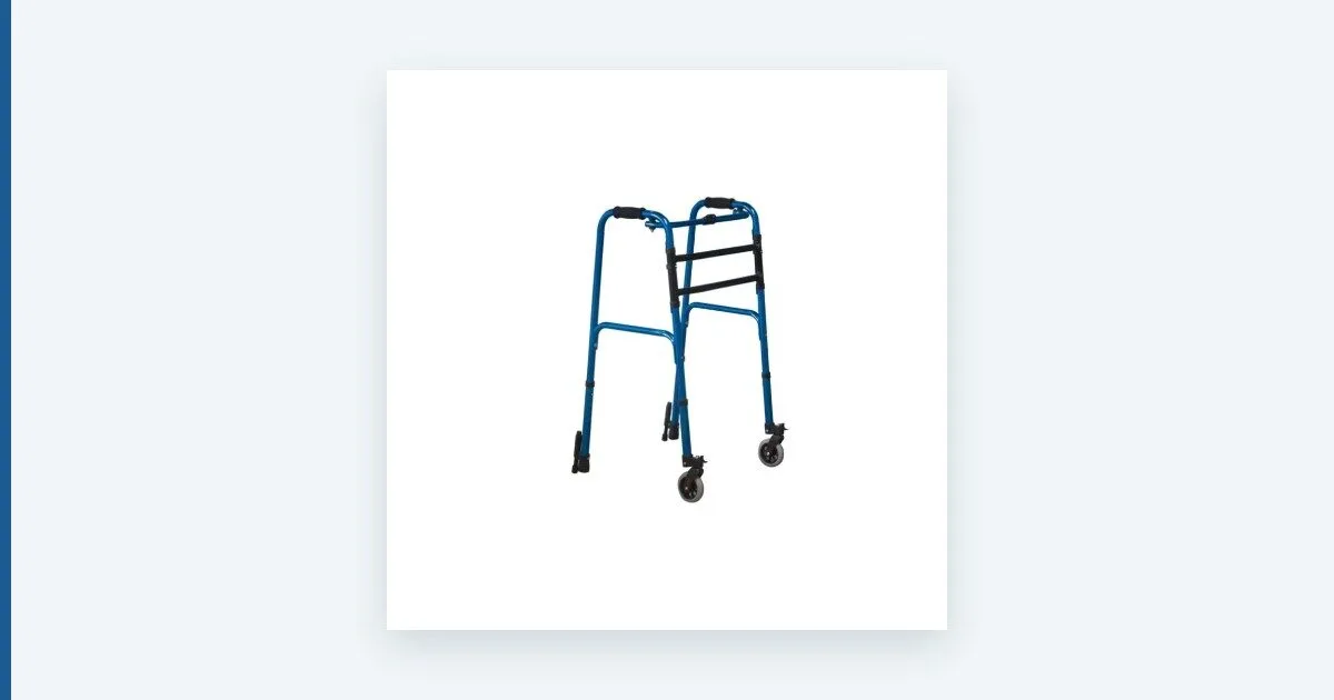 Deambulatore e rollator in alluminio affiancati